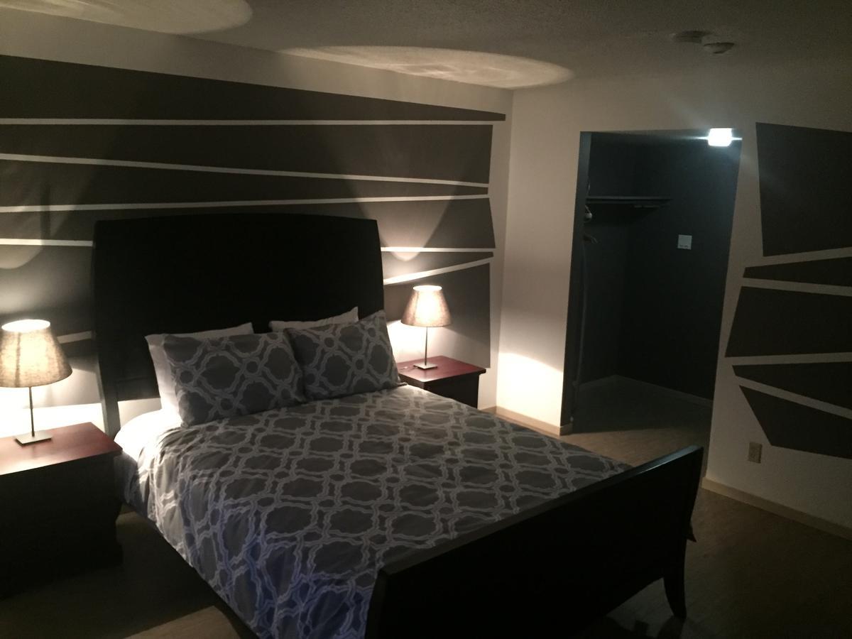Hamilton Hotel Williams Lake Bagian luar foto