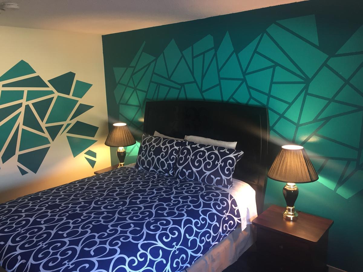 Hamilton Hotel Williams Lake Bagian luar foto