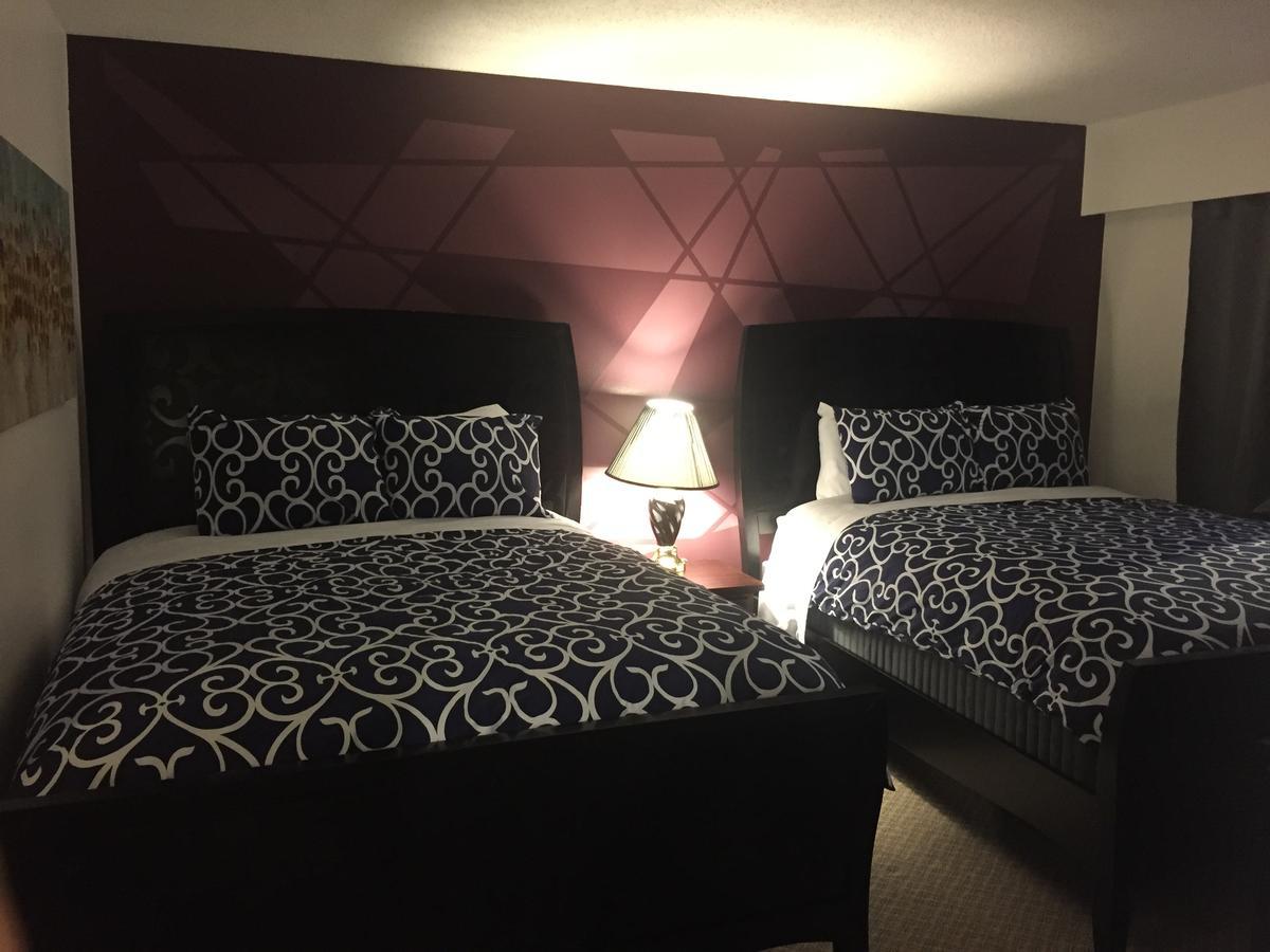 Hamilton Hotel Williams Lake Bagian luar foto